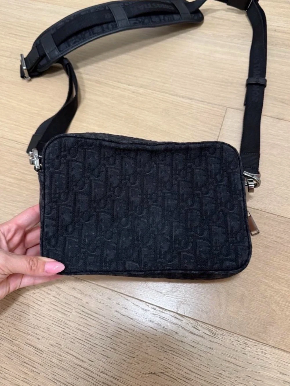 Dior Shoulder Bag Safari With Strap Mens